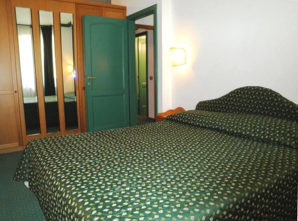 Residence Hotel Sport Campiglio Madonna Eksteriør bilde
